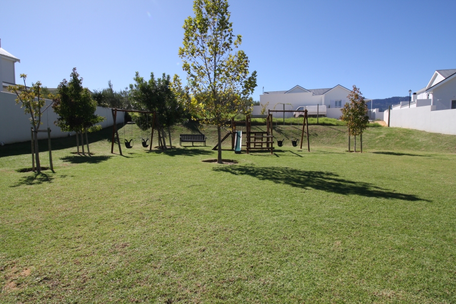 3 Bedroom Property for Sale in Berg En Dal Western Cape